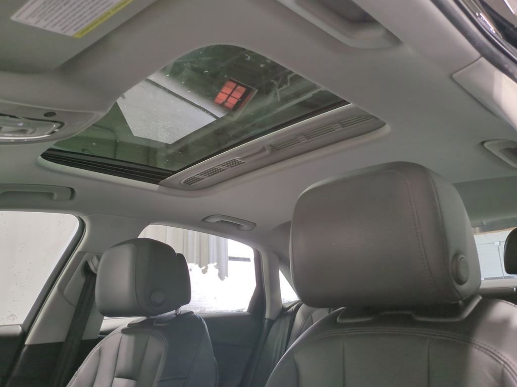 Used 2017 Audi A4 2.0T Premium w/ Convenience Package image 23