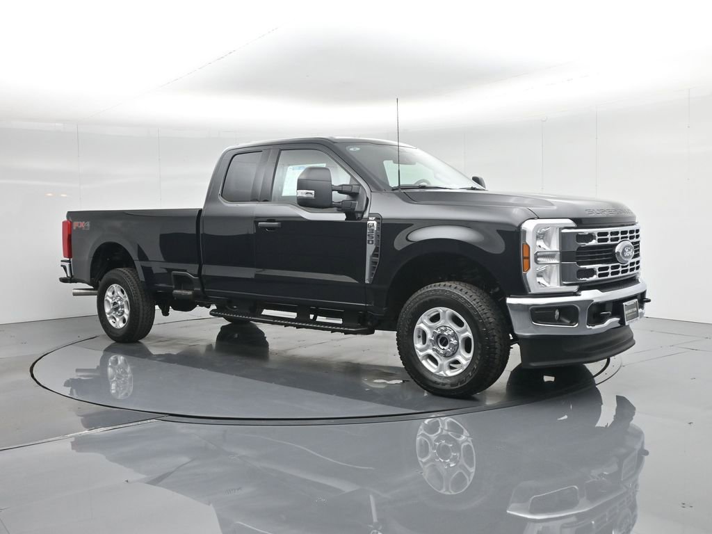 New 2026 Ford F350 XLT w/ FX4 Off-Road Package AWD/4WD image 24