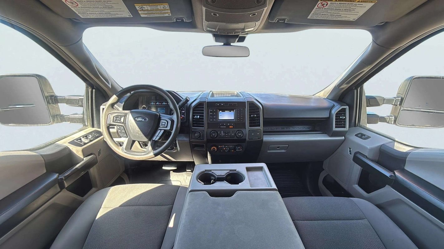 Used 2022 Ford F250 XL w/ Power Equipment Group AWD/4WD image 9