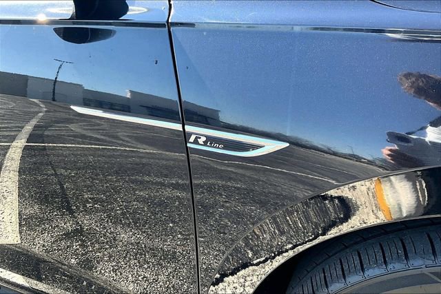 Used 2020 Volkswagen Passat 2.0T R-Line image 24