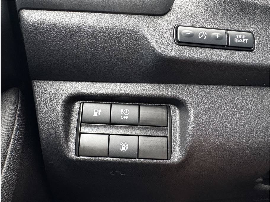 Used 2025 Nissan Leaf S FWD image 26