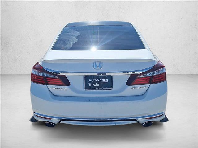 Used 2017 Honda Accord Sport image 6