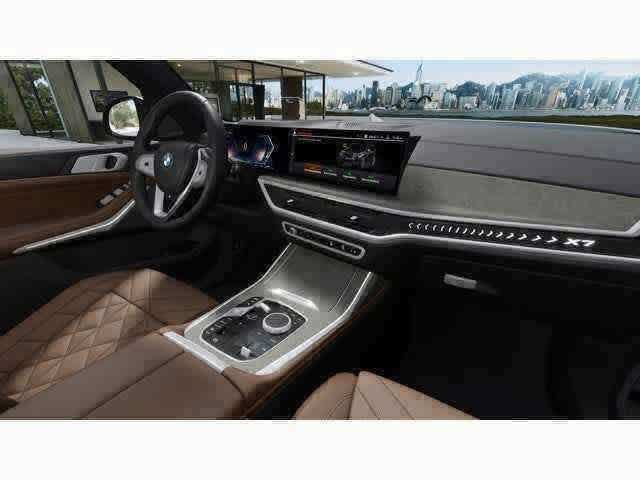 Used 2026 BMW X7 xDrive40i w/ Premium Package AWD/4WD image 28
