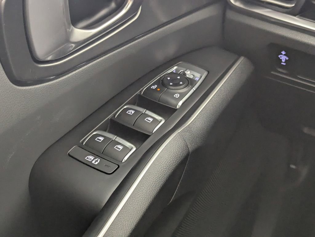 New 2026 Kia Sorento S w/ S Panoramic Sunroof Package FWD image 16