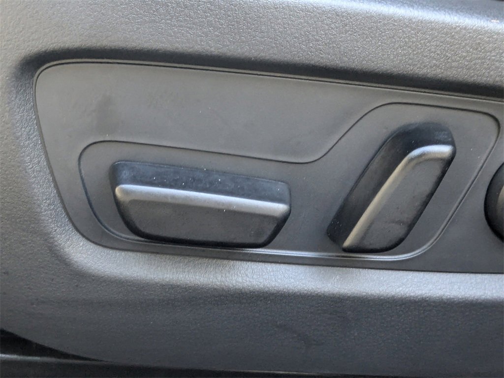 Used 2025 MAZDA CX-50 AWD 2.5 Hybrid w/ Weather Package image 21