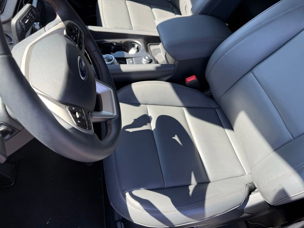 New 2026 Ford Explorer Active w/ Active Comfort Package AWD/4WD image 14