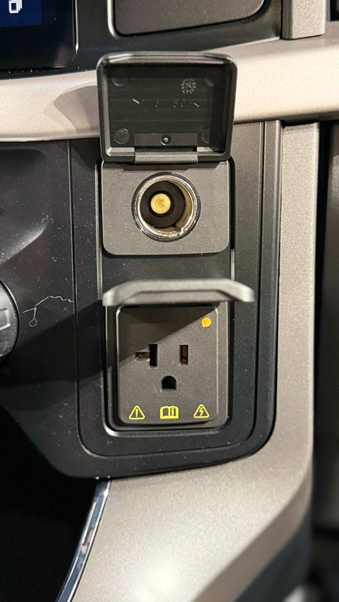 Used 2023 Ford F150 Lightning XLT w/ Equipment Group 312A High image 93