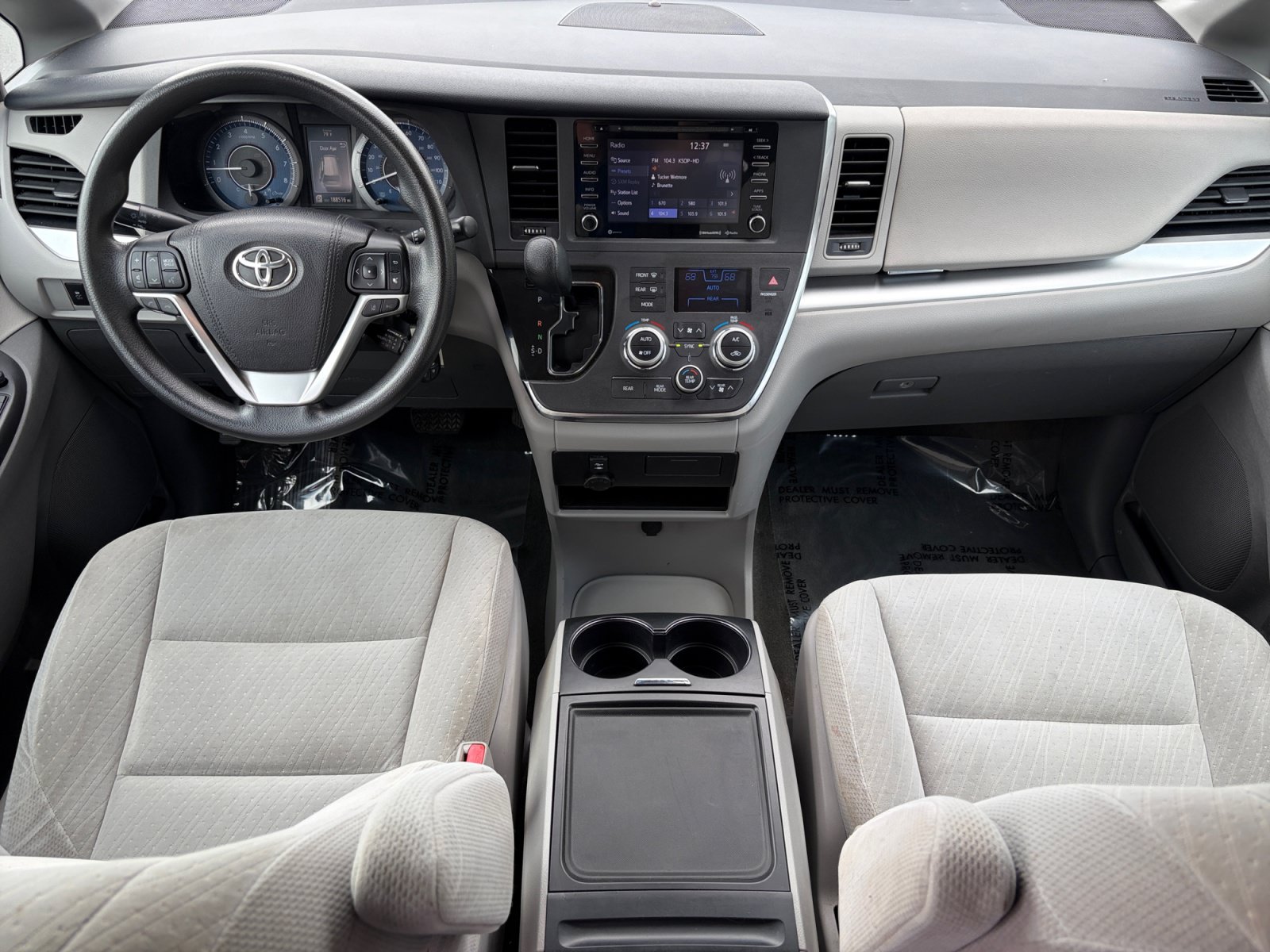 Used 2018 Toyota Sienna LE AWD/4WD image 23