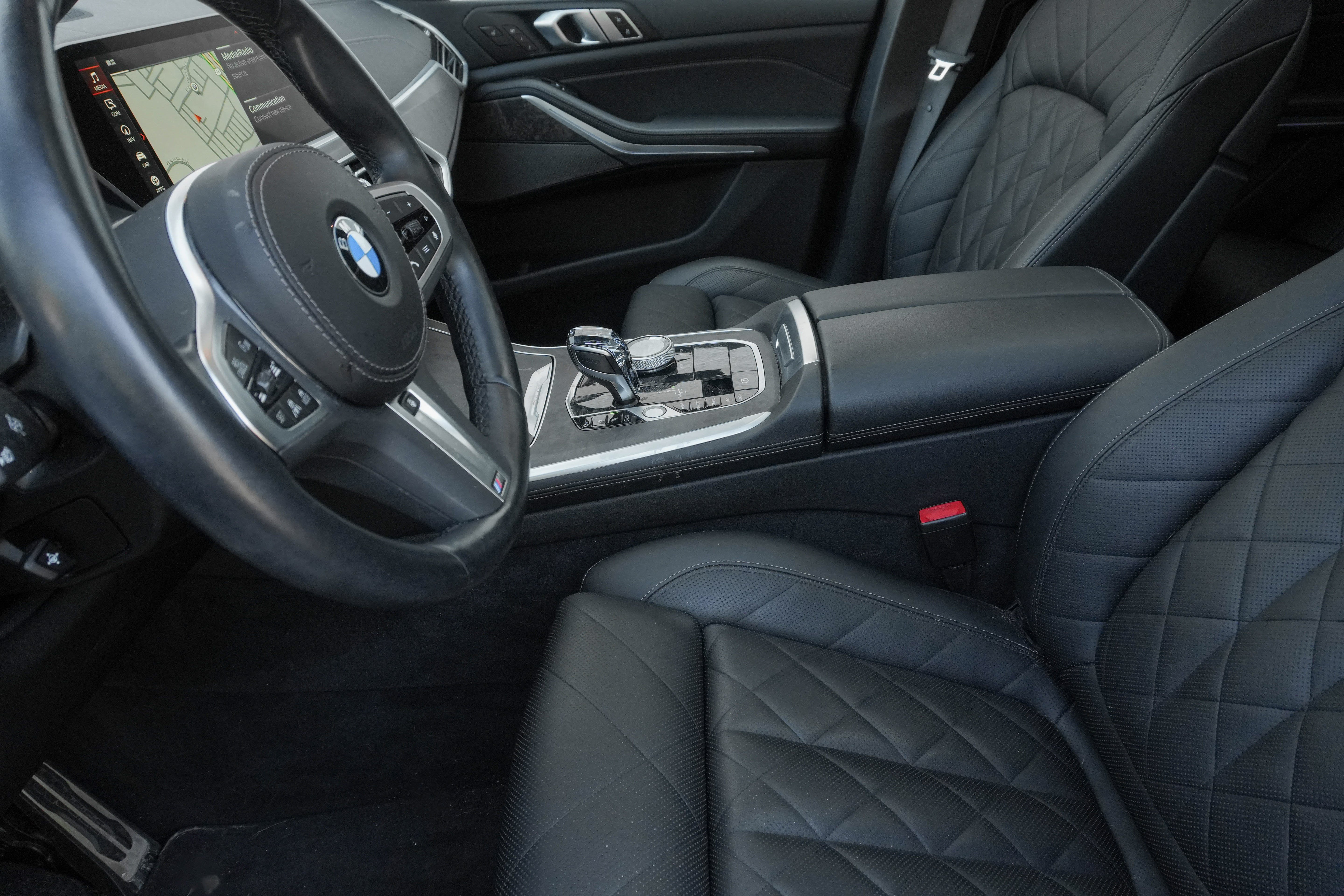 Used 2023 BMW X5 M50i w/ Executive Package AWD/4WD image 11