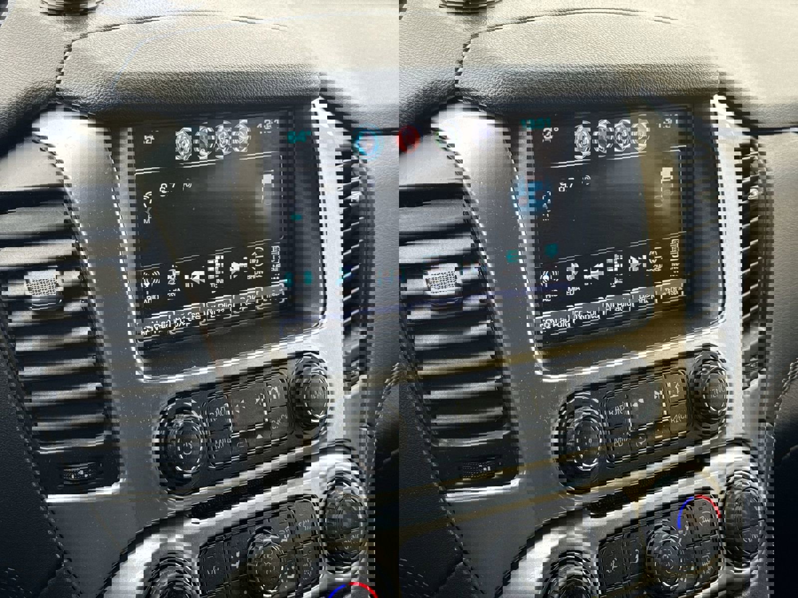 Used 2020 Chevrolet Tahoe LS image 23