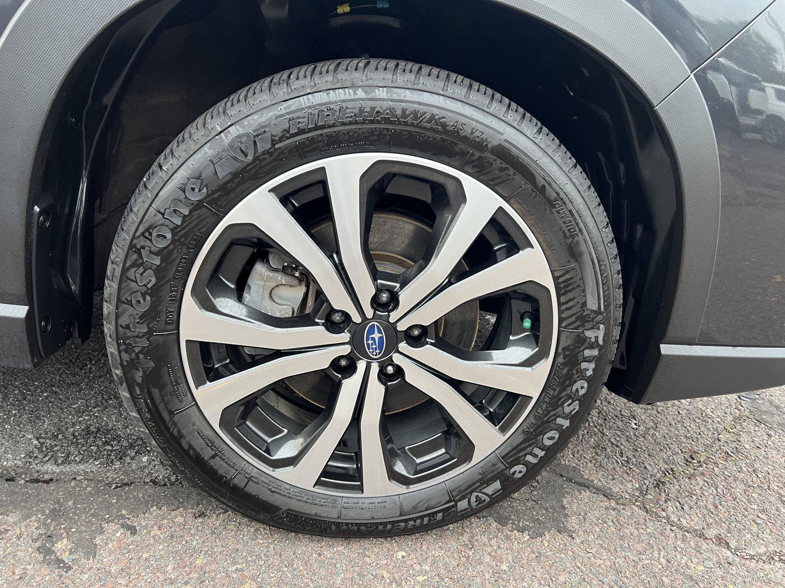 Used 2019 Subaru Forester Limited AWD/4WD image 9