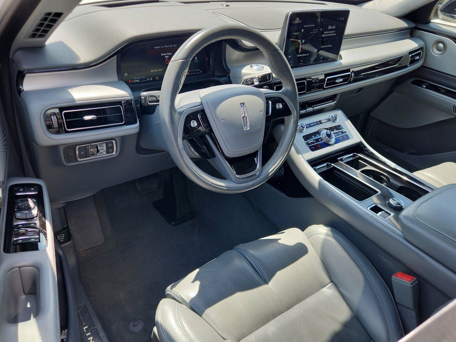 Used 2020 Lincoln Aviator Reserve w/ Equipment Group 202A AWD/4WD image 18