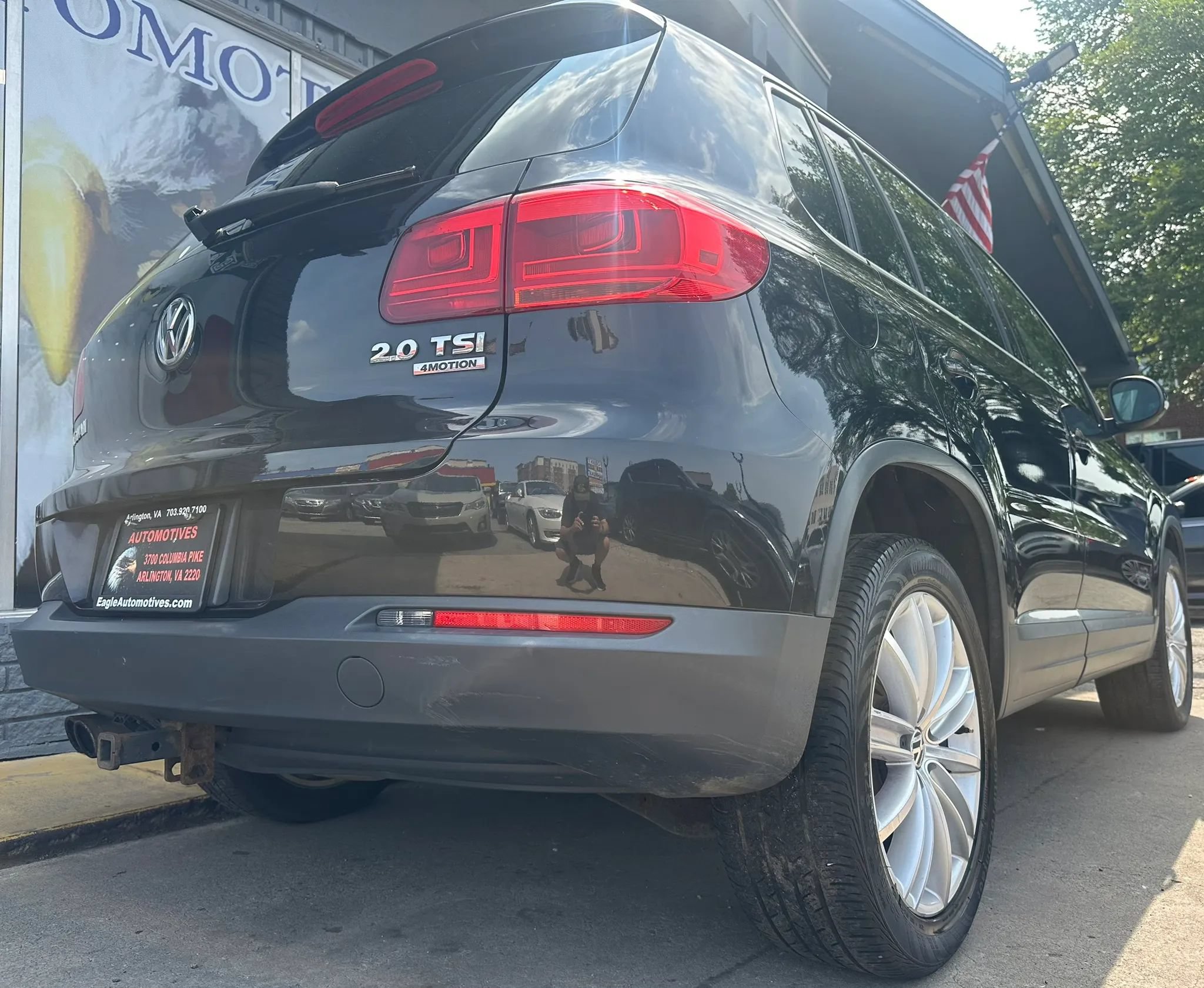 Used 2012 Volkswagen Tiguan SE AWD/4WD image 3