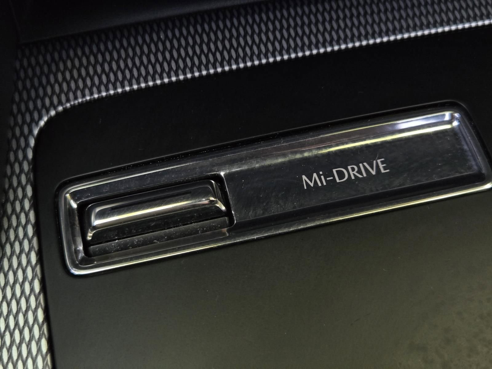 Certified 2025 MAZDA CX-70 3.3 Turbo S w/ Premium Package image 31