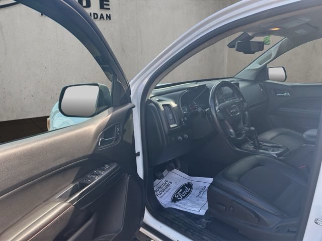 Used 2018 GMC Canyon All Terrain w/ Trailering Package AWD/4WD image 14