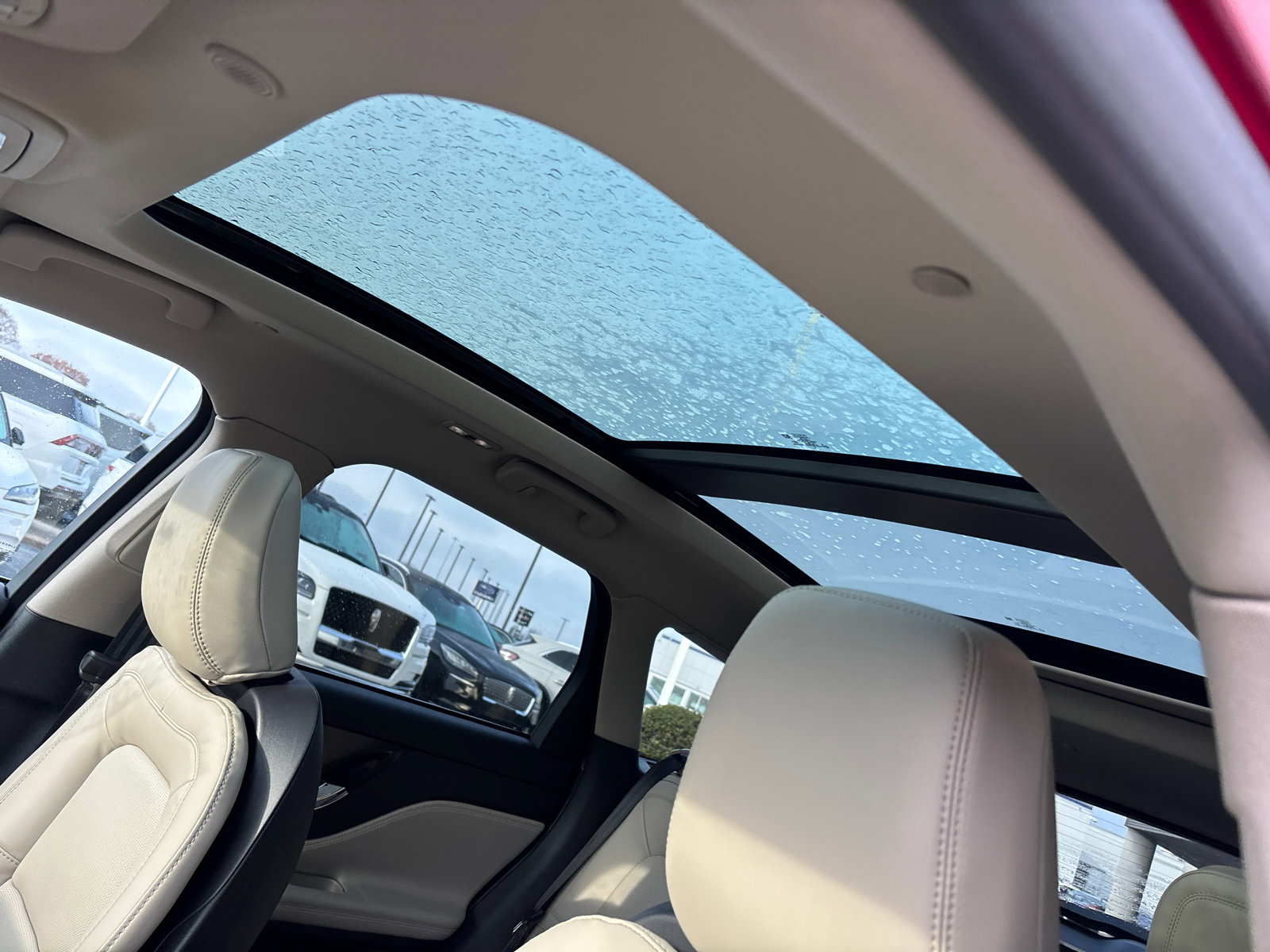 New 2026 Lincoln Corsair Premiere image 26