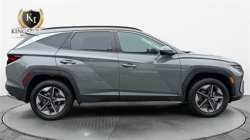 Used 2025 Hyundai Tucson SEL AWD/4WD image 6