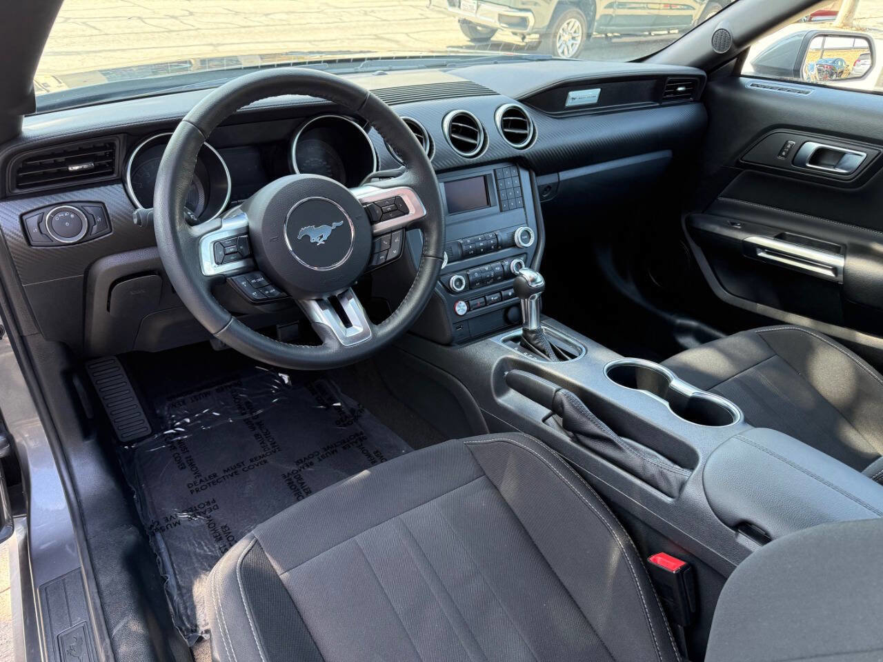 Used 2023 Ford Mustang Coupe RWD image 25