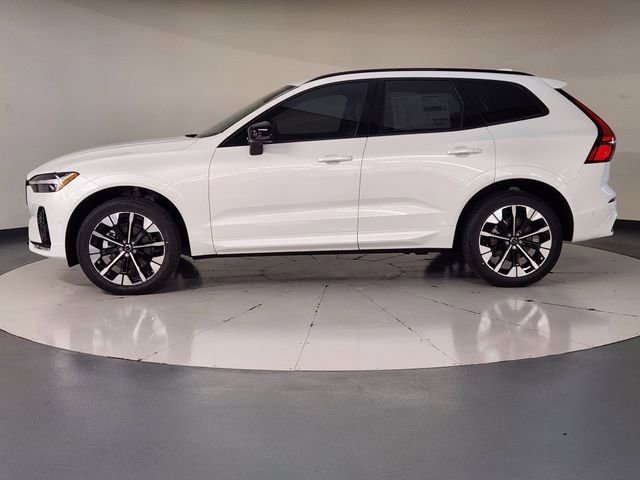 New 2026 Volvo XC60 B5 Plus w/ Protection Package Premier AWD/4WD image 5