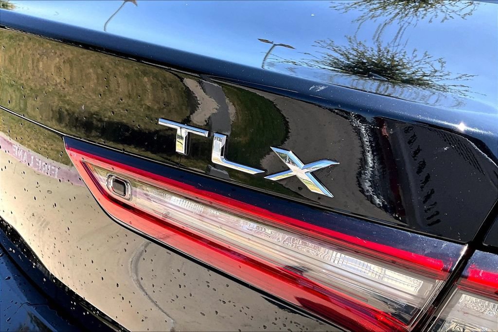 Used 2023 Acura TLX FWD image 37
