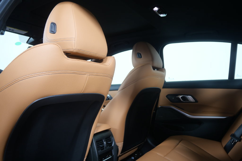 New 2026 BMW M340i RWD image 18