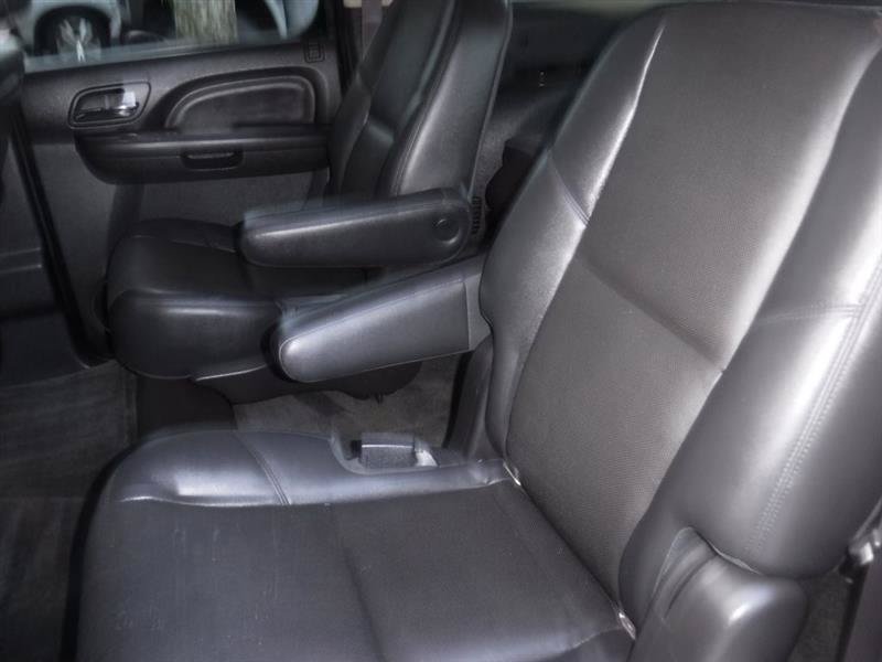 Used 2012 GMC Yukon XL Denali AWD/4WD image 34