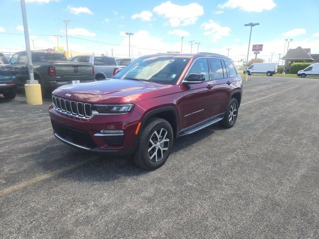 Used 2024 Jeep Grand Cherokee Limited w/ Luxury Tech Group II