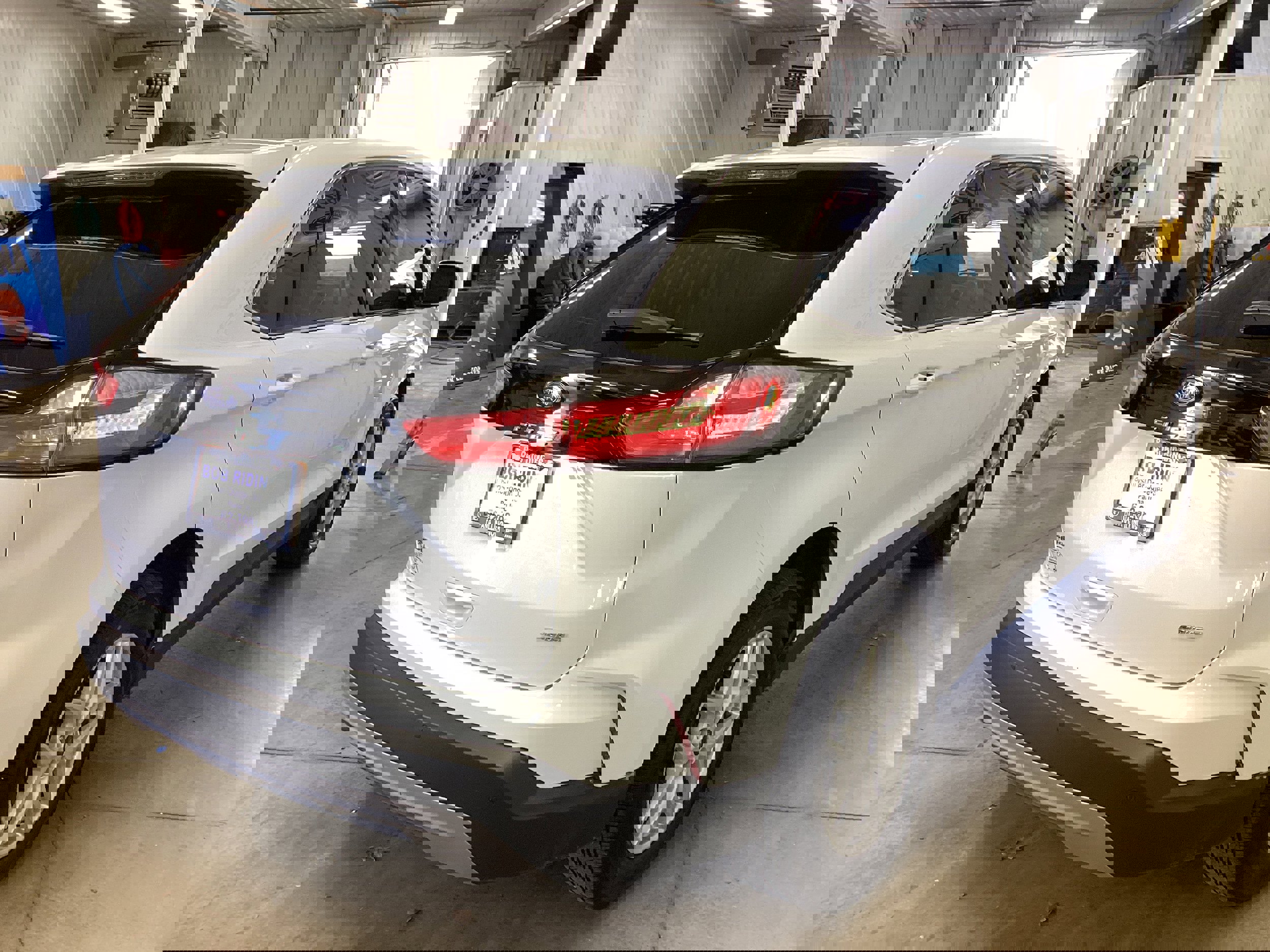 Used 2022 Ford Edge SEL image 7