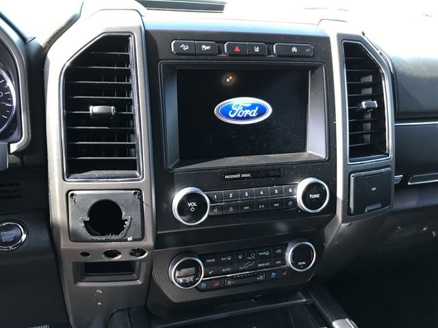 Used 2021 Ford Expedition XLT image 5