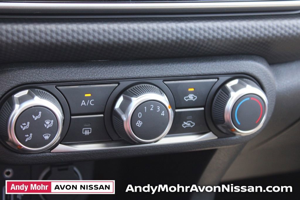 New 2025 Nissan Kicks Play S image 22