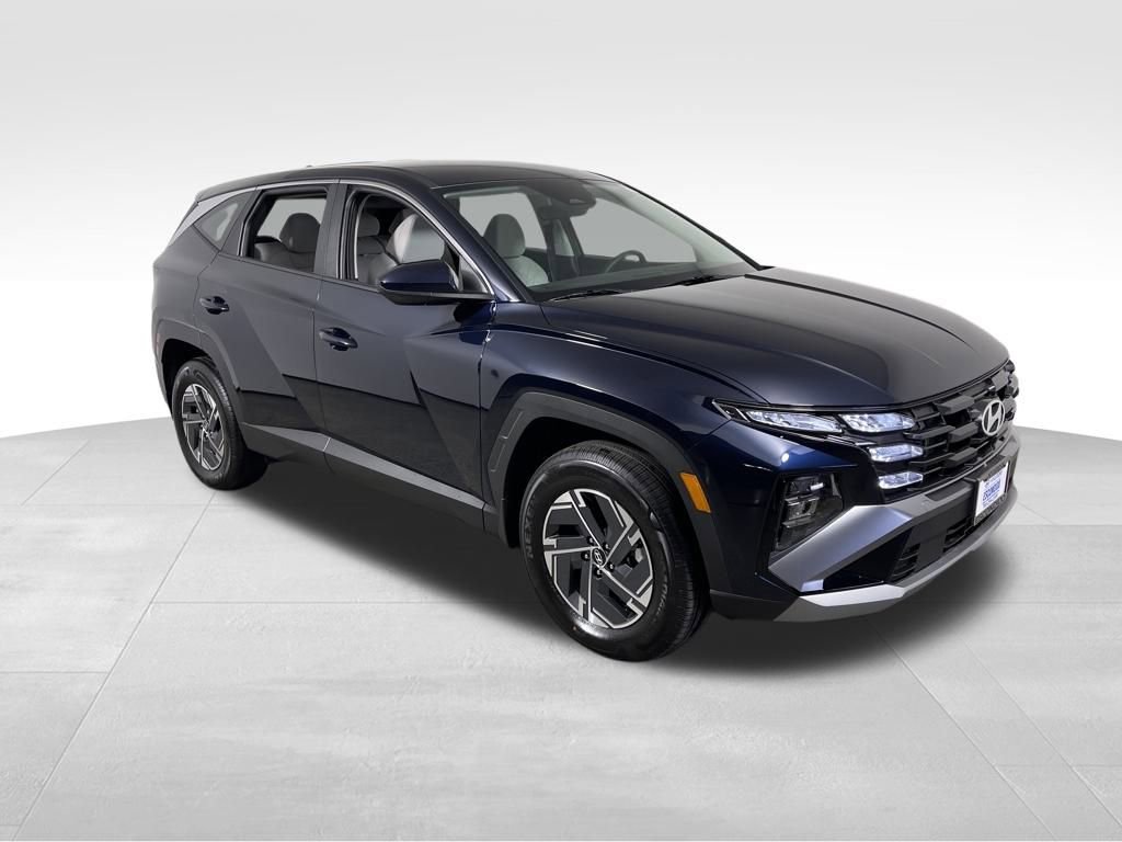 New 2026 Hyundai Tucson Blue SE AWD/4WD image 7
