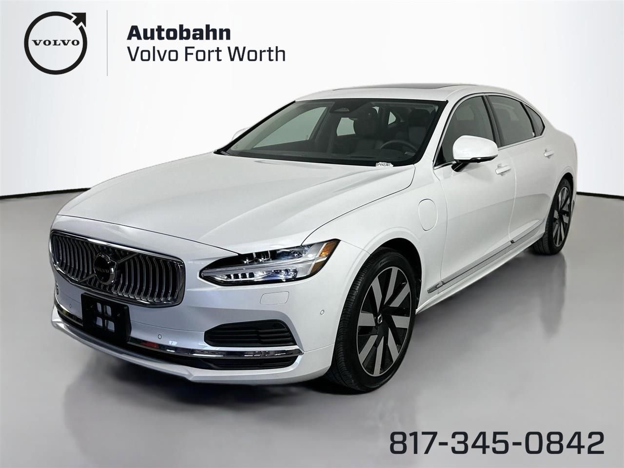 New 2025 Volvo S90 T8 Ultra