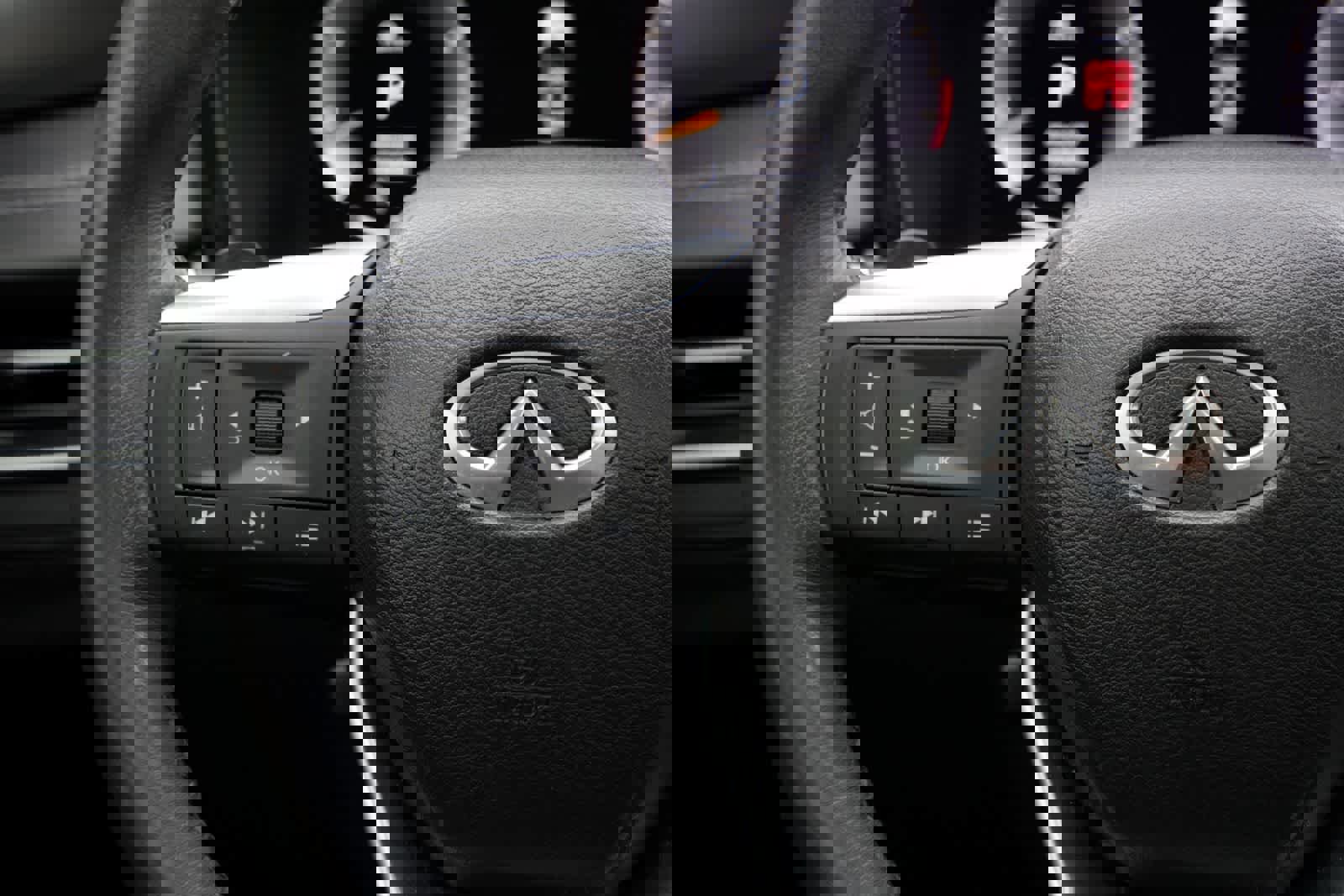 Certified 2023 INFINITI QX60 Luxe w/ Cargo Package image 10