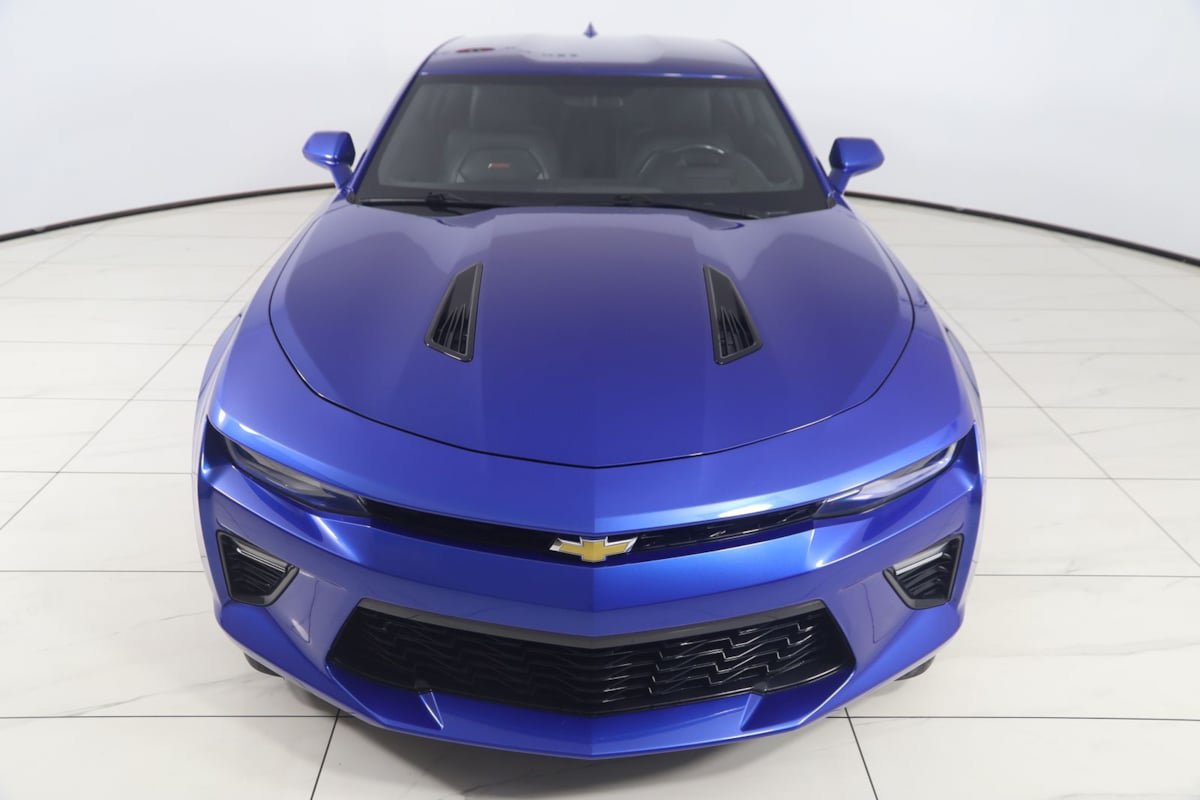Used 2018 Chevrolet Camaro SS RWD image 69