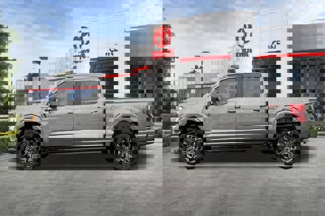 Used 2023 Ford F150 XLT w/ Equipment Group 302A High image 8