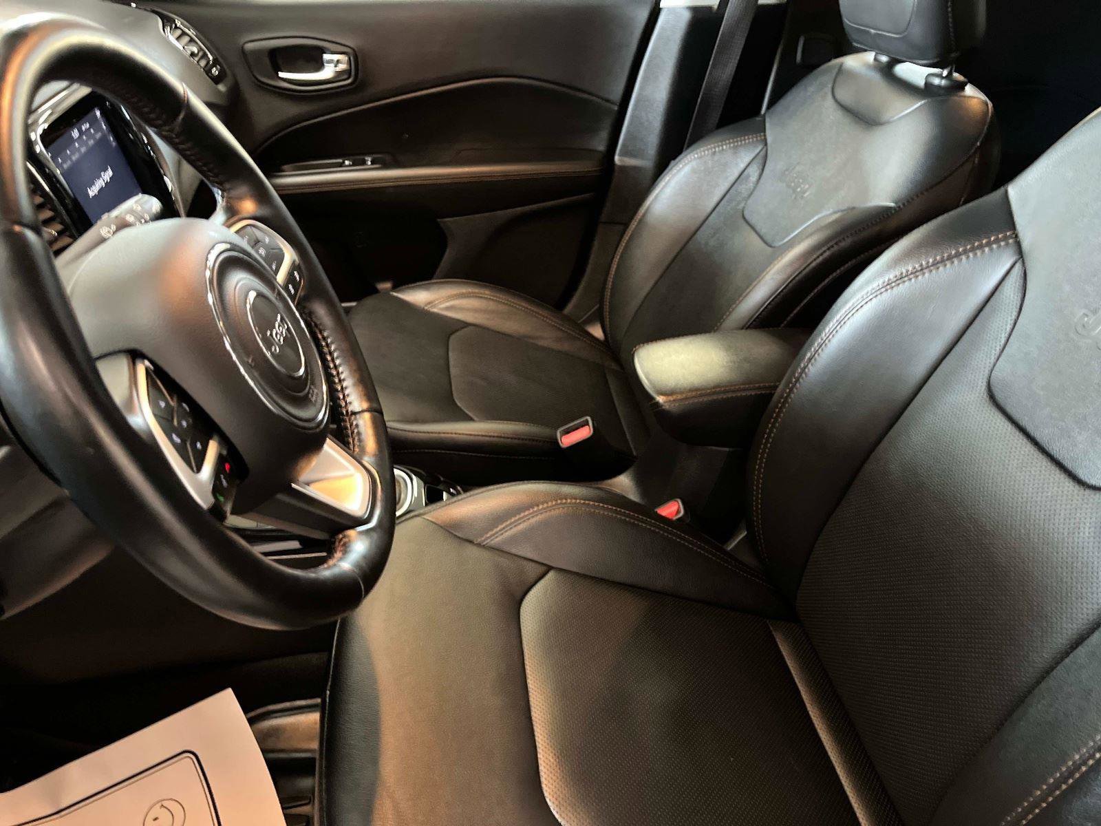 Used 2021 Jeep Compass Limited w/ Sun and Sound Group image 21