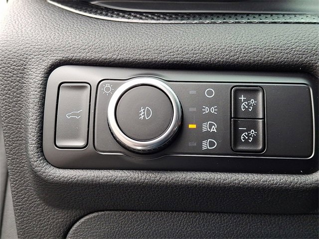 Certified 2023 Ford Explorer ST-Line w/ Class IV Trailer Tow Package image 27