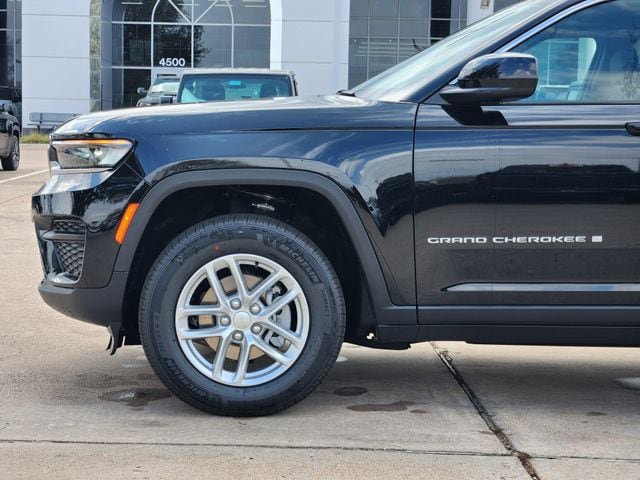 New 2026 Jeep Grand Cherokee Laredo X AWD/4WD image 6
