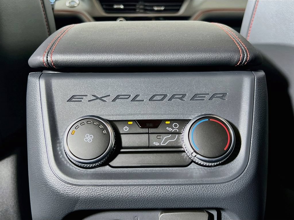 New 2026 Ford Explorer ST-Line AWD/4WD image 30
