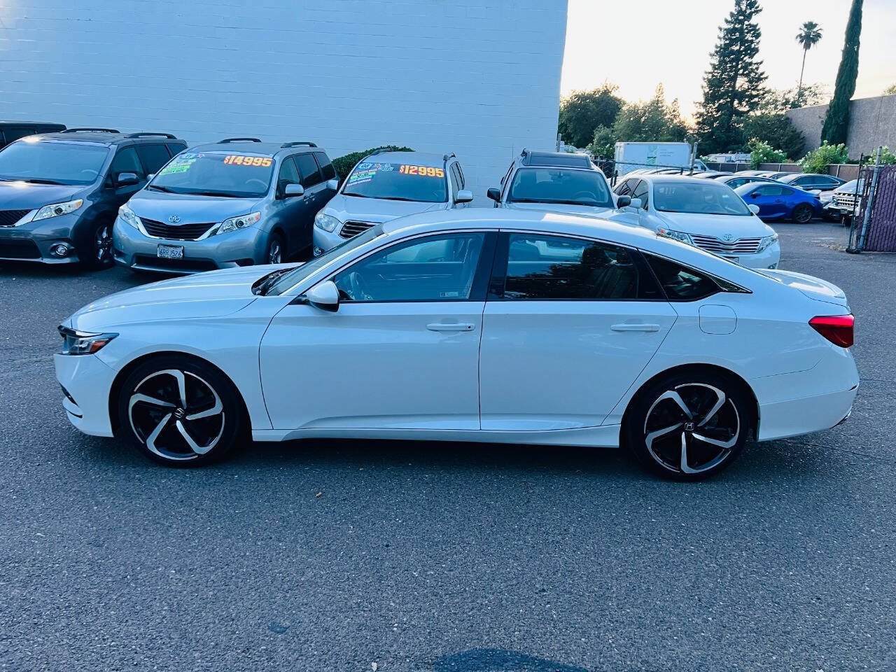Used 2018 Honda Accord Sport image 5