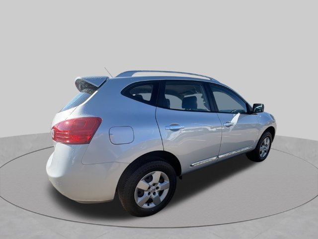 Used 2015 Nissan Rogue S w/ Convenience Package AWD/4WD image 9