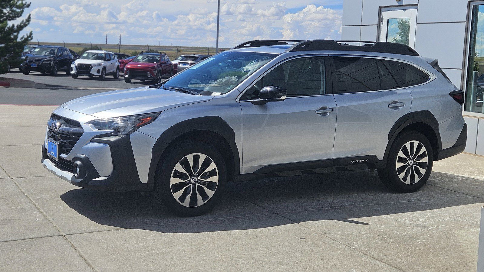 Used 2024 Subaru Outback Limited AWD/4WD image 23