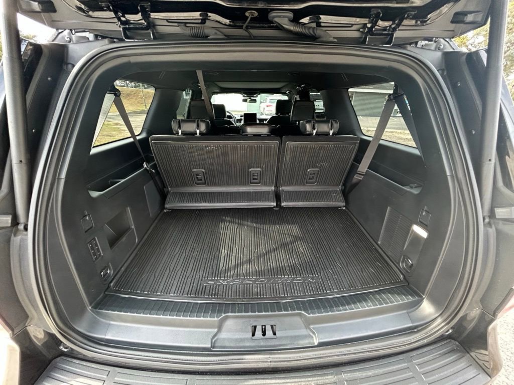 Used 2024 Ford Expedition Max Platinum image 13