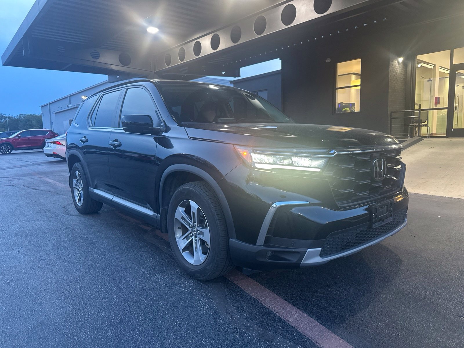 Used 2023 Honda Pilot EX-L image 14
