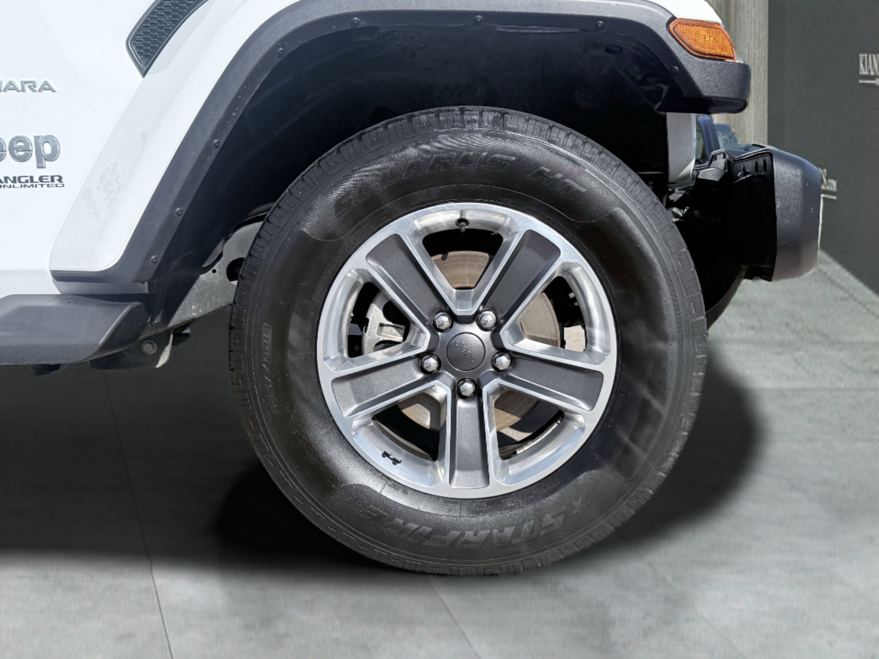 Used 2021 Jeep Wrangler Unlimited Sahara image 73