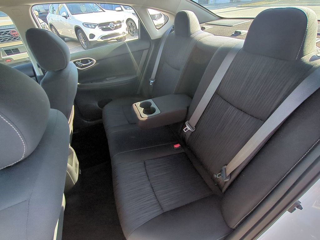 Certified 2019 Nissan Sentra SV image 13