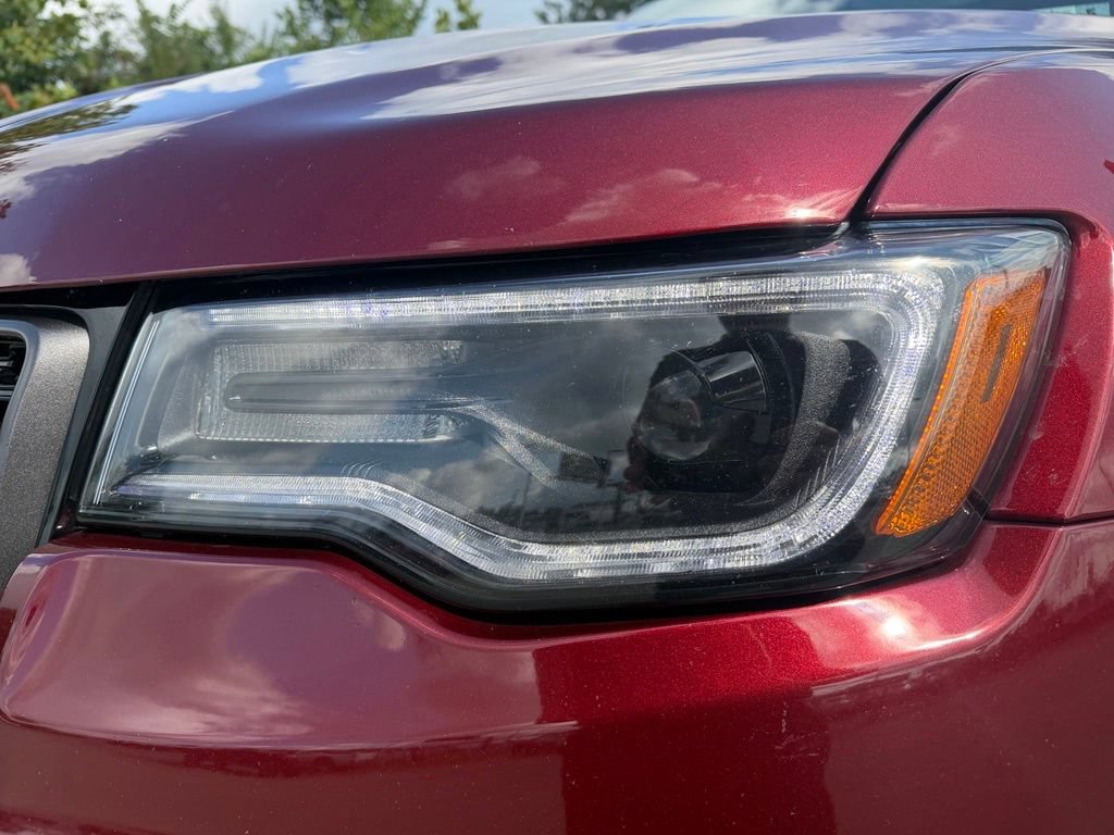 Used 2021 Jeep Grand Cherokee Limited X AWD/4WD image 7