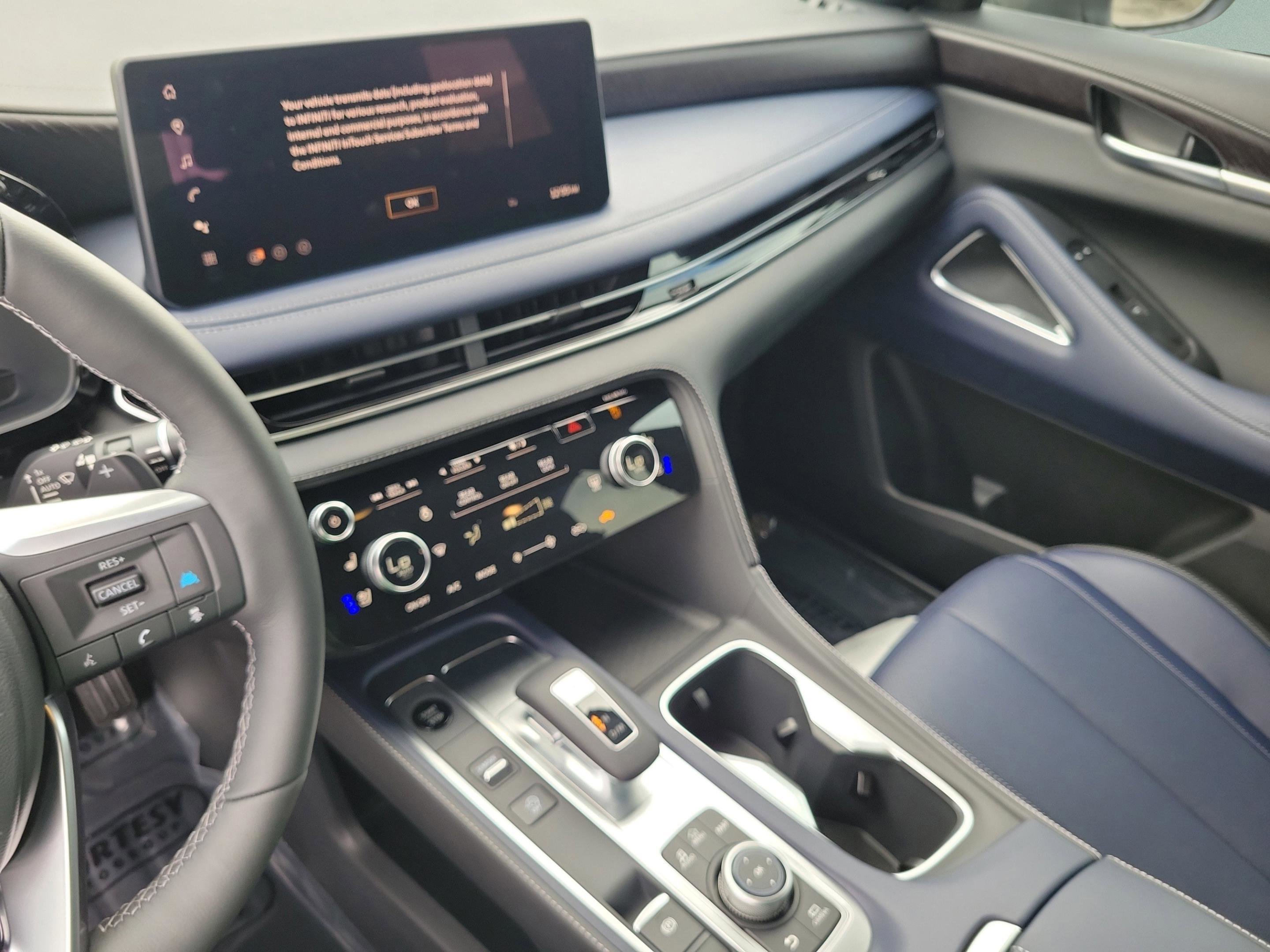 New 2026 INFINITI QX60 Sport w/ Dark Cargo Package image 26