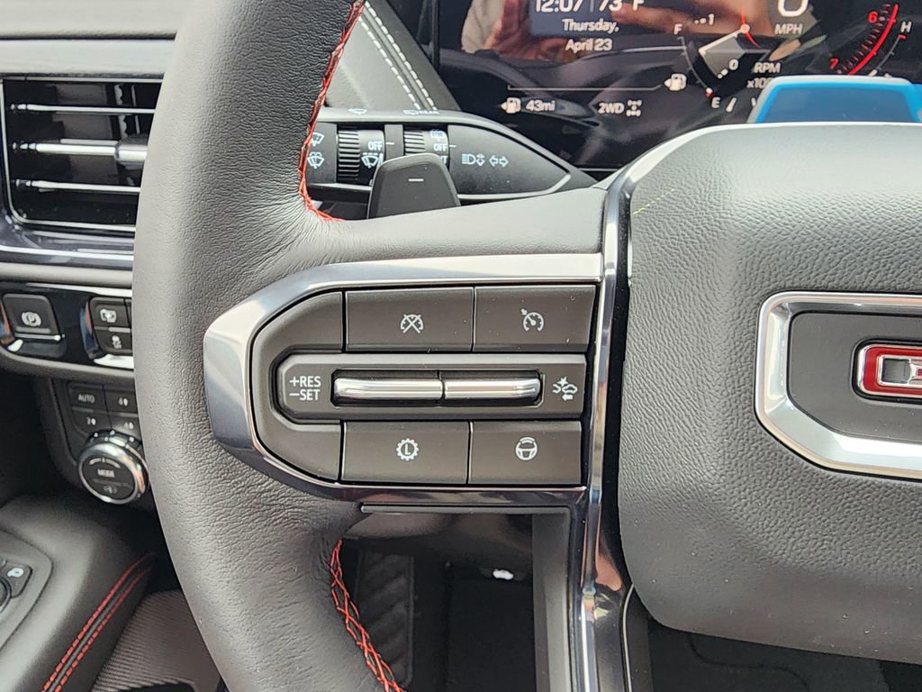 New 2026 GMC Yukon AT4 Ultimate AWD/4WD image 22