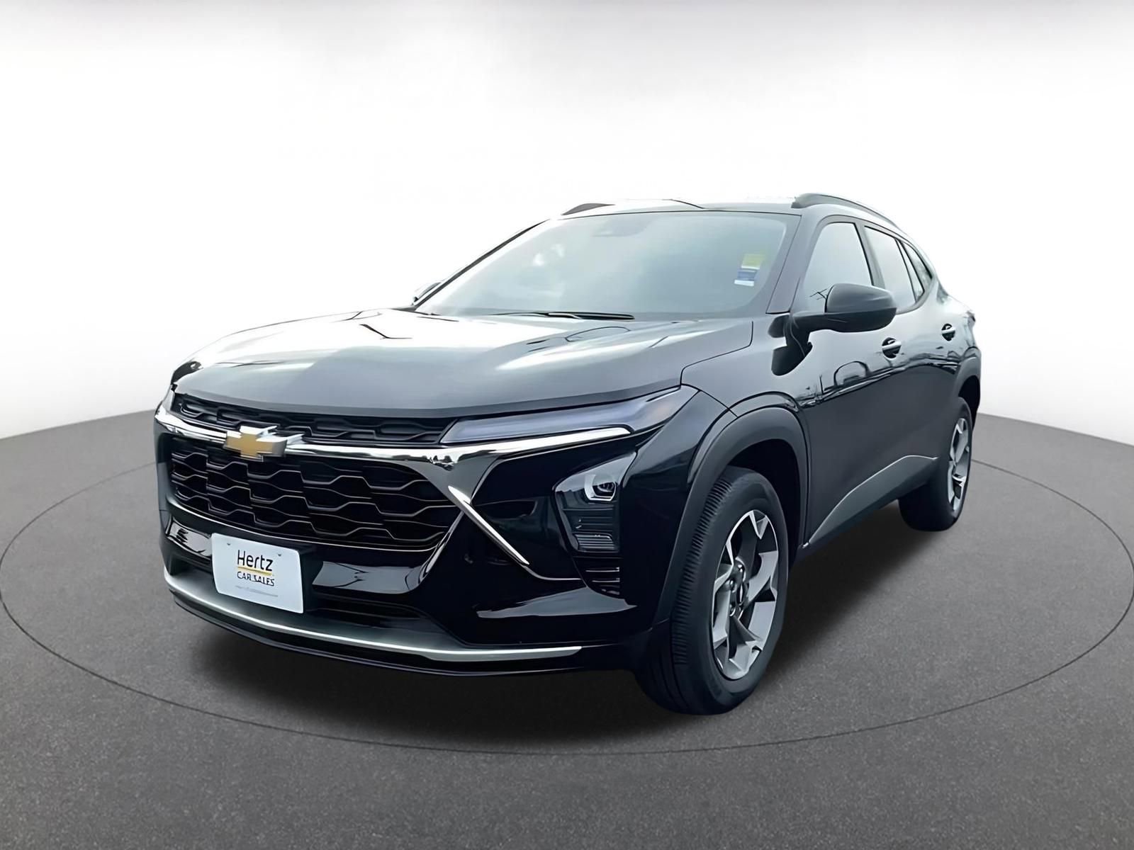 Used 2025 Chevrolet Trax LT image 7